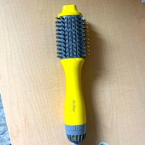 Double Shot Oval Blow Dryer Brush